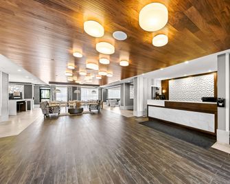 Best Western Plus Airdrie Gateway - Airdrie - Receptie