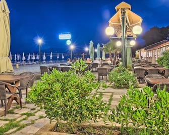 Olympios Zeus - Litochoron - Patio