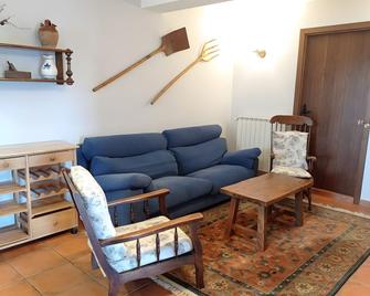 Lokate 2 Habitaciones - Aya - Sala de estar