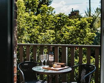 The Berry Inn - Berry - Balcony