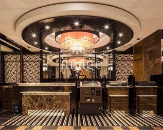 Apa Hotel Beppu Ekimae - Beppu - Recepce