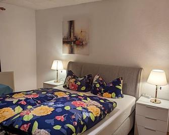 هوتل هايديكلوس - كولونيا - غرفة نوم