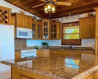 Lower Keys Retreat - Big Pine Key - Küche