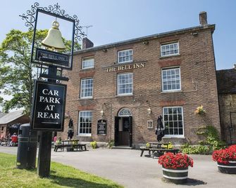 The Bell Inn - Gloucester - Toà nhà