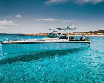 Mitos Suites - Agios Prokopios