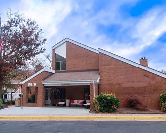 Tysons Corner Suites, A Baymont by Wyndham - Tysons - Budova