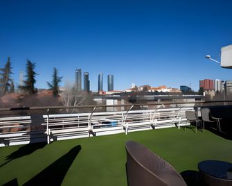 La Posada de El Chaflán - Madrid - Balcón