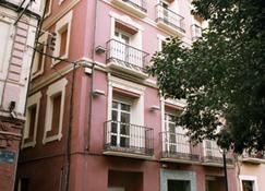 Apartamentos Auhabitat Zaragoza, edificio de apartamentos turísticos - Сарагоса - Будівля