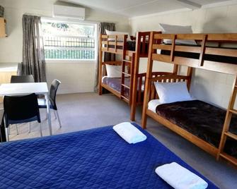 Mawley Holiday Park - Masterton - Bedroom