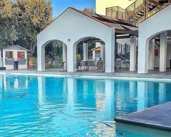 Smy Civico Zero - Tarquinia - Bazén