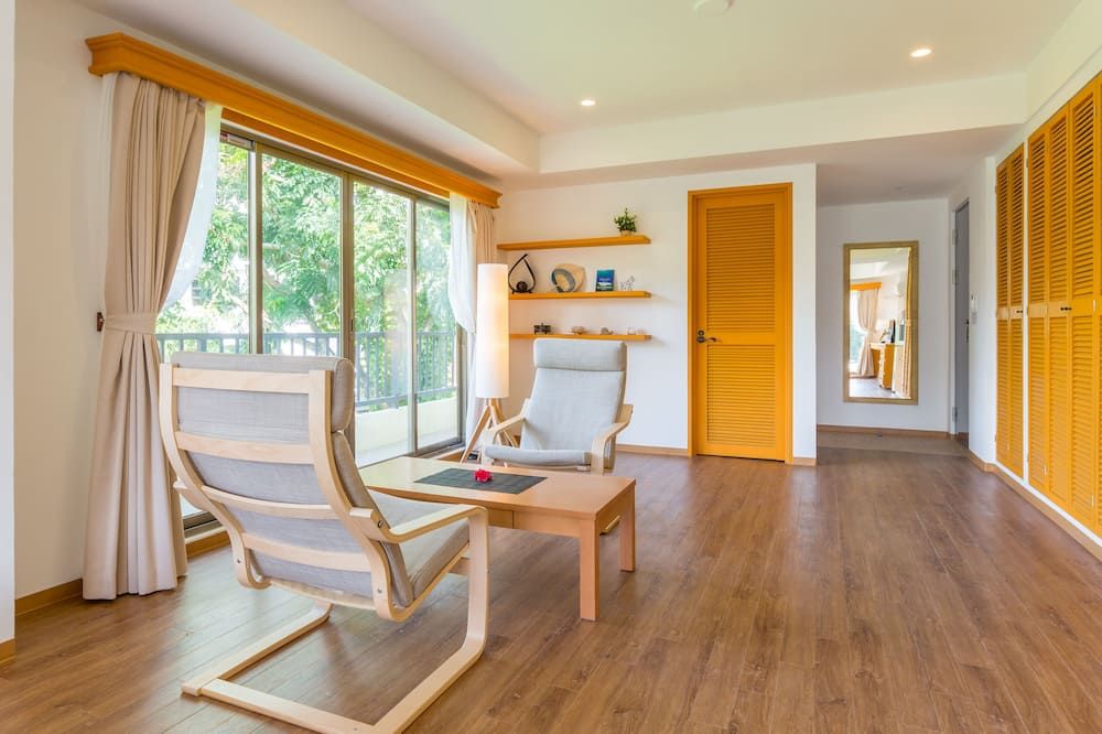 Garden Palace Downtown Koror