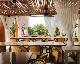 Azzurro Hotel - Angeles City - Restaurant