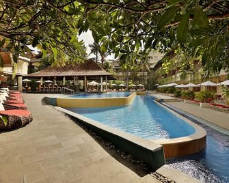 Blu-Zea Resort by Double-Six - Kuta - Pool