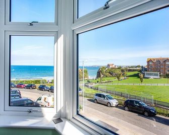 OYO Minerva Guesthouse - Newquay - Balkon