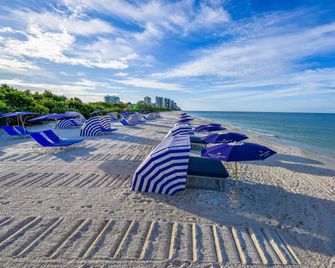 Signia Hilton Naples Grande Beach Resort - Naples - Playa