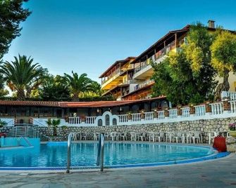 Kassandra Bay Hotel - Kriopigi