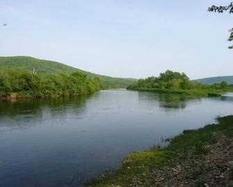 Cajun Cedar Log Cottages 2 Bdrm - Cape Breton Unit1 - Margaree Forks - Vista del exterior