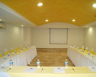 Miraflores Villahermosa Excellent City Hotels - Villahermosa - Meeting room
