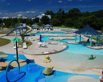 Hamilton Cay at Bermuda Bay by Kees Vaca - Kill Devil Hills - Pool