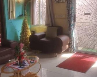 Sharon Rose Hotel - Brazzaville - Living room