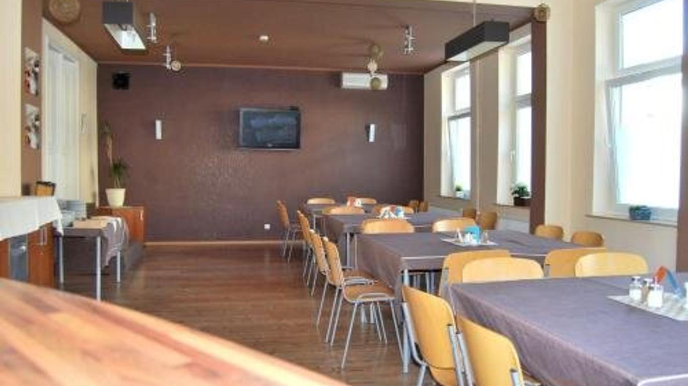 Hostel24 Bed&Breakfast