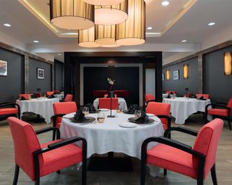 فندق راديسون بروناي دار السلام - باندار سري بيغاون - مطعم