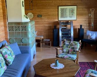 Ferienhaus Mit Kachelofen - Grafenau - Wohnzimmer