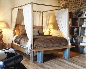 La Cour Sainte Catherine demeure de charme - Honfleur - Makuuhuone