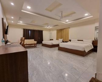 Hotel O Rajmahal - Meerut - Bedroom