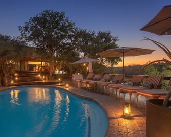 Waterbuck Game Lodge - Hoedspruit - Piscina