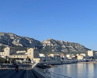 Balaena - Marsella - Vista exterior