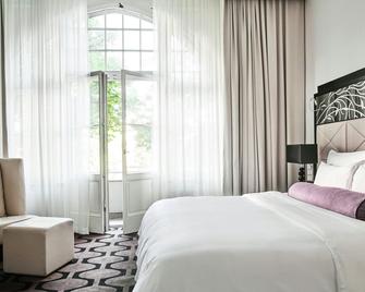 Roomers Berlin Steinplatz, Autograph Collection - Berlin - Bedroom