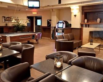 أرمون بلازا مونتريال أيربورت - مونترال - بار