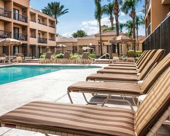 كورت يارد باي ماريوت توكسون ايربورت - توكسون - حوض السباحة