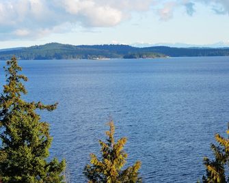 Eagle Rock Bed and Breakfast - Chemainus - Outdoors view