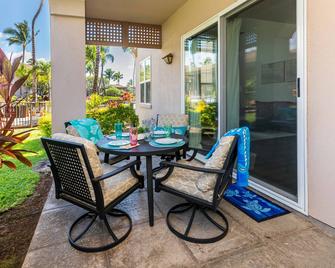 Hilton Pool Pass Included - Stylish Central Villa Mins to Beach Pool & Spa - Waikoloa Village - Patio