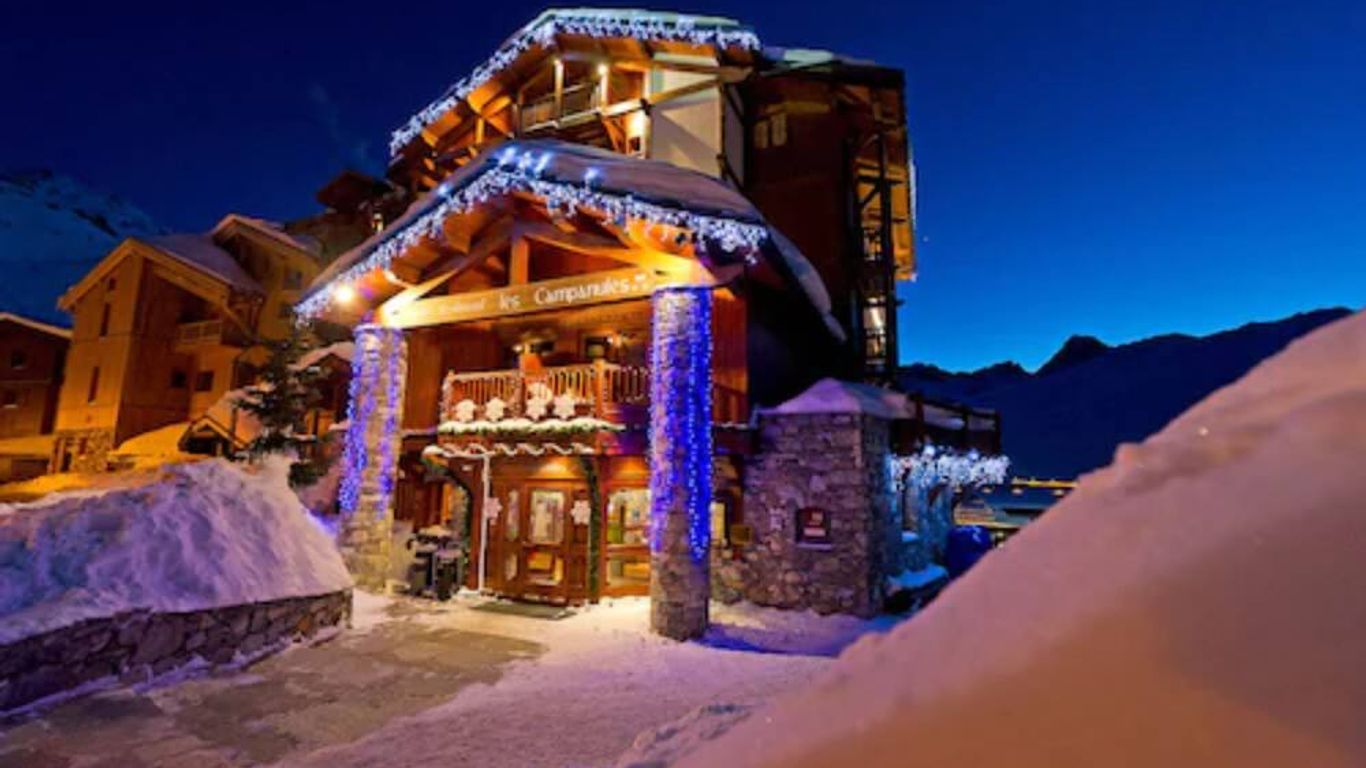 Hôtel les Campanules by Les Etincelles