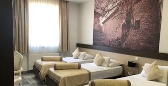 Hotel Hercegovina - Mostar - Bedroom