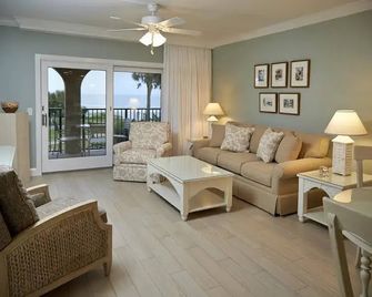 Villas of Amelia Island Plantation - Fernandina Beach - Living room