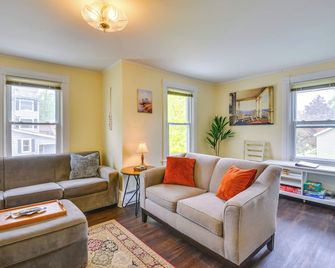 Walk To St Lawrence River Clayton Apt Wi - Clayton - Sala de estar