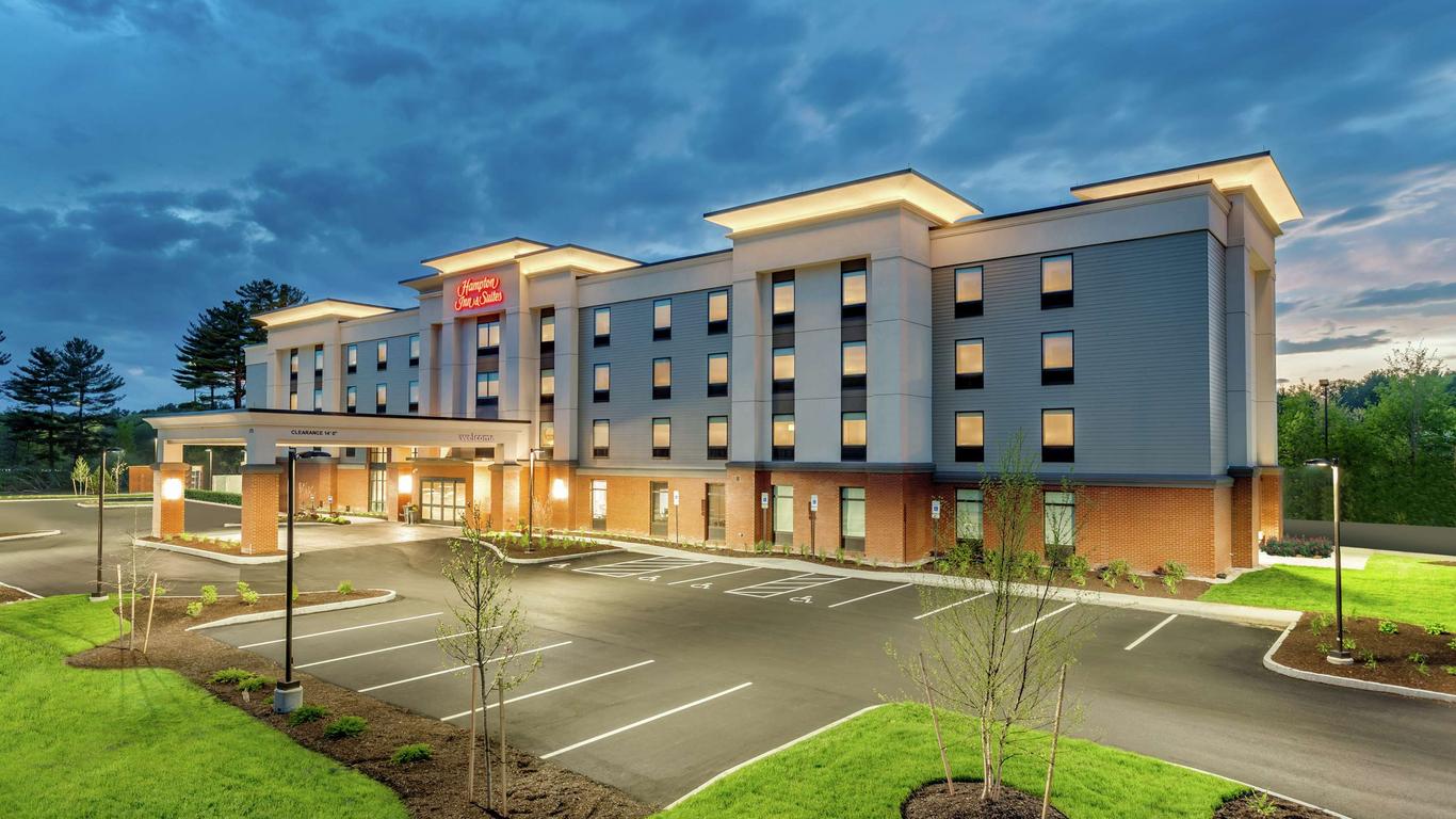 Hampton Inn & Suites Kittery