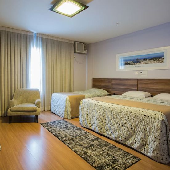Gallant Hotel image 1