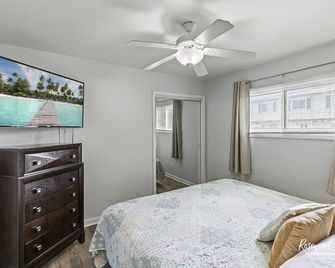 Cozy Home In Bourbonnais-2 king beds close to O.N.U. - Bourbonnais - Schlafzimmer