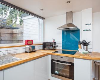 The Sail Loft - Hayling Island - Hayling Island - Kitchen