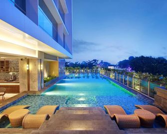 Mercure Pangkalan Bun - Pangkalanbuun - Piscina
