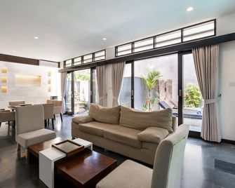 Ombak B3 Villa by Betterplace - Denpasar - Oturma odası