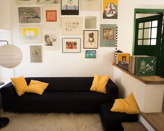 Charming country house near Graz - Graz - Living room