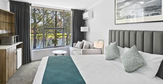 Palm Court Motor Inn - Port Macquarie - Phòng ngủ