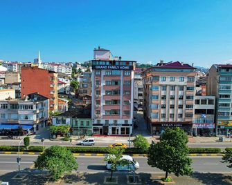 Grand Family Home - Trabzon - Outdoors view