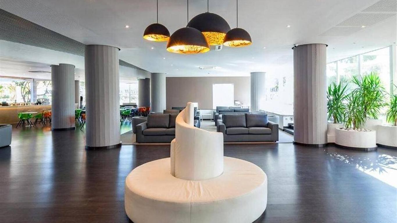 دوم بيدرو فيلامورا